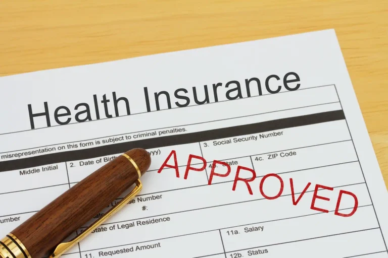 Tips for Getting Low-Cost Health Insurance for Seniors